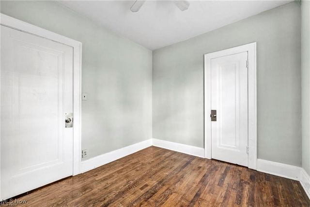 1615 Ridgefield Road, Cleveland Heights, OH 44118