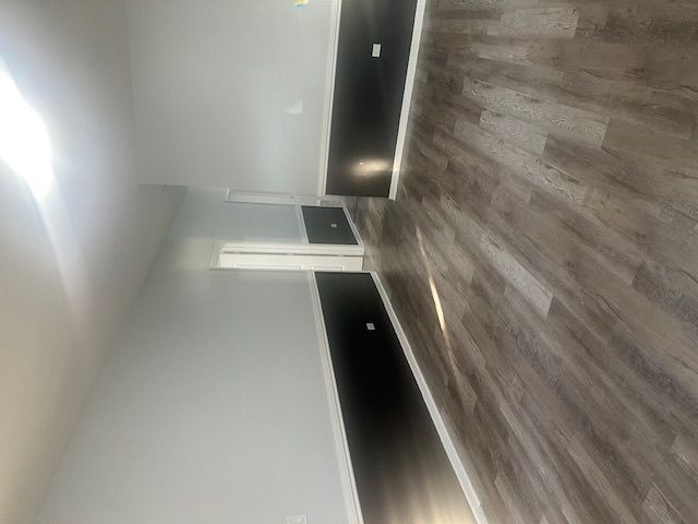 8423 S Muskegon Avenue, Chicago, IL 60617