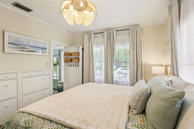 1135 MARINE STREET, Clearwater, FL 33755