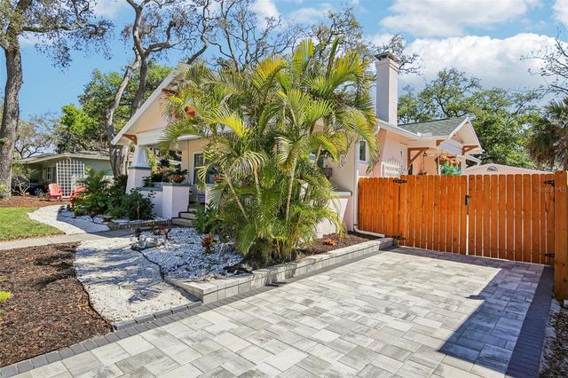 1135 MARINE STREET, Clearwater, FL 33755