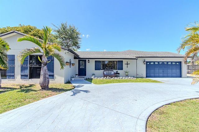 16181 SW 284th St, Homestead, FL 33033