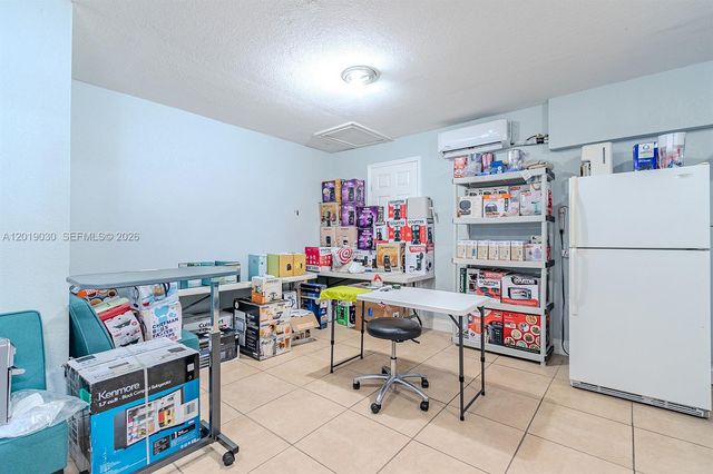 16181 SW 284th St, Homestead, FL 33033