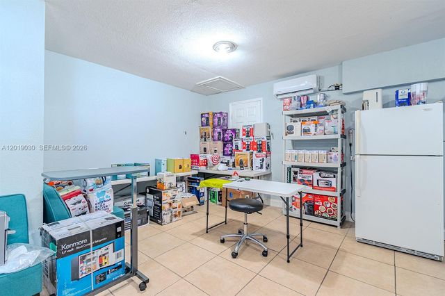 16181 SW 284th St, Homestead, FL 33033