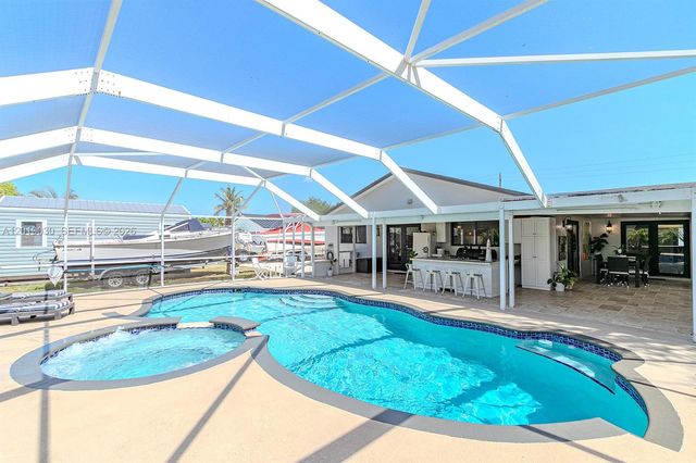 16181 SW 284th St, Homestead, FL 33033
