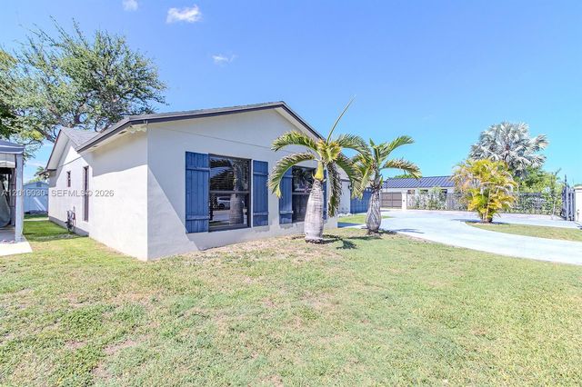 16181 SW 284th St, Homestead, FL 33033