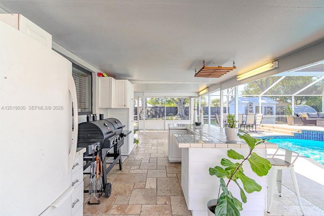 16181 SW 284th St, Homestead, FL 33033