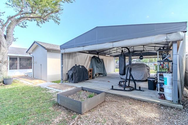 16181 SW 284th St, Homestead, FL 33033
