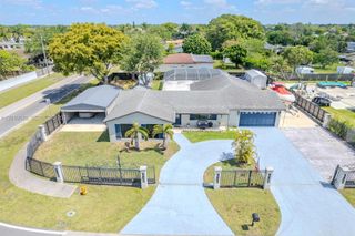 16181 SW 284th St, Homestead, FL 33033