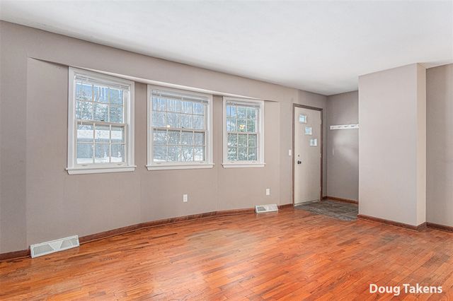 3262 Rypens Drive, Grand Rapids, MI 49534