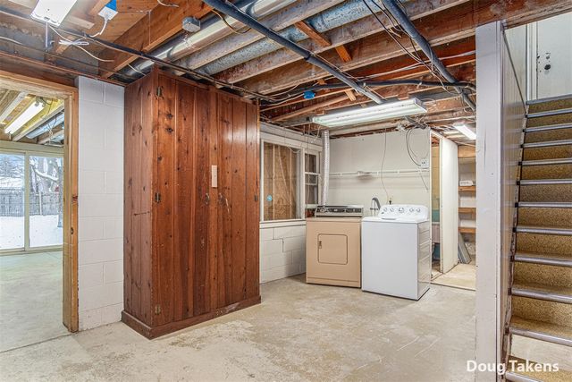 3262 Rypens Drive, Grand Rapids, MI 49534