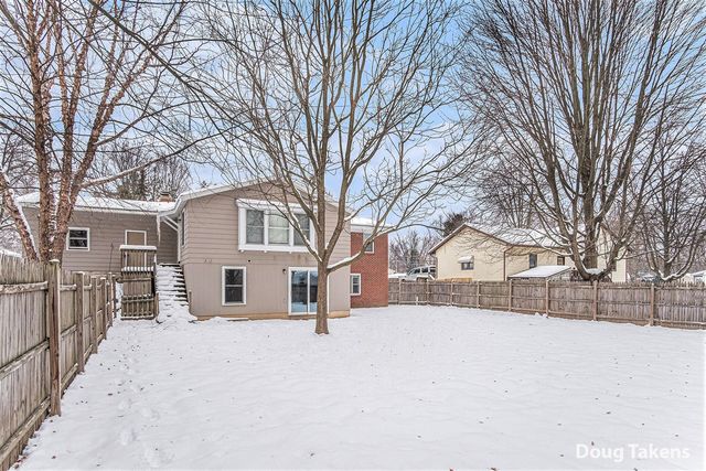 3262 Rypens Drive, Grand Rapids, MI 49534