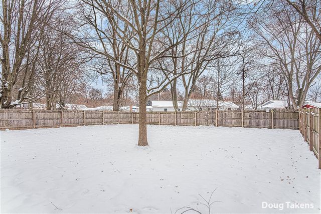 3262 Rypens Drive, Grand Rapids, MI 49534