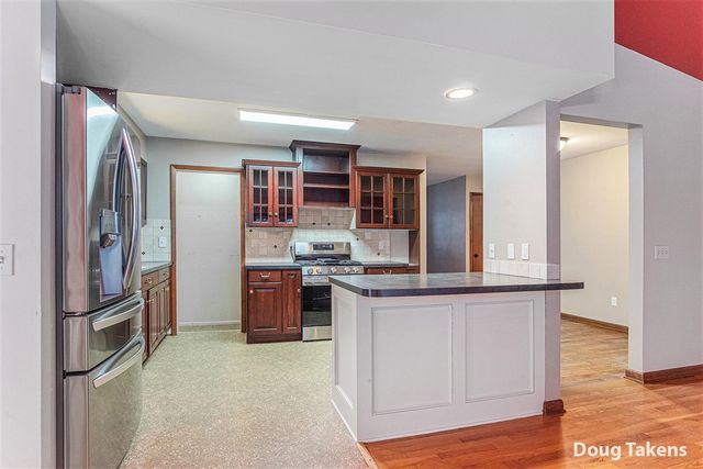 3262 Rypens Drive, Grand Rapids, MI 49534