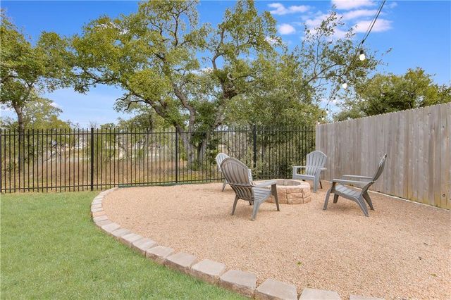 408 Red Matador LN, Leander, TX 78641