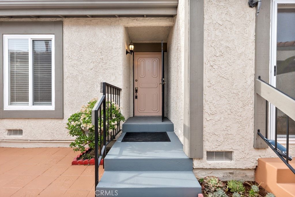 Image 41 of property listing at 11435 Tampa 90, Porter Ranch, CA 91326