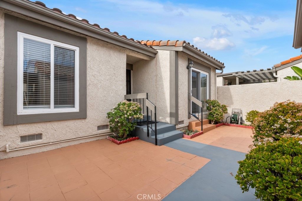 Image 42 of property listing at 11435 Tampa 90, Porter Ranch, CA 91326