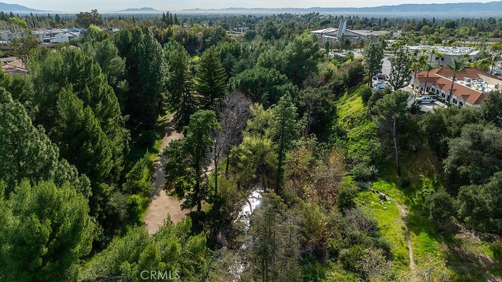 Image 51 of property listing at 11435 Tampa 90, Porter Ranch, CA 91326