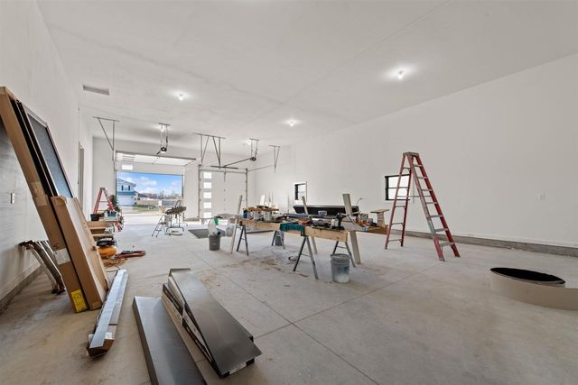 2120 TORI LANE, Marinette, WI 54143