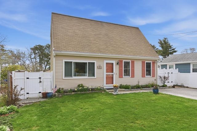 91 Cohasset Rd, Wareham, MA 02532