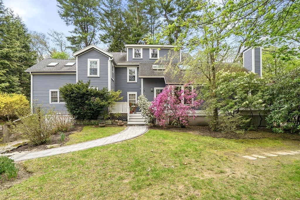 1333 Great Plain Ave, Needham, MA 02492