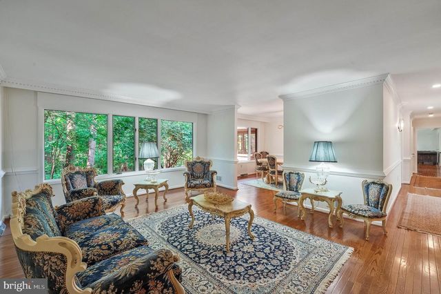 2026 HUNTER MILL RD, Vienna, VA 22181