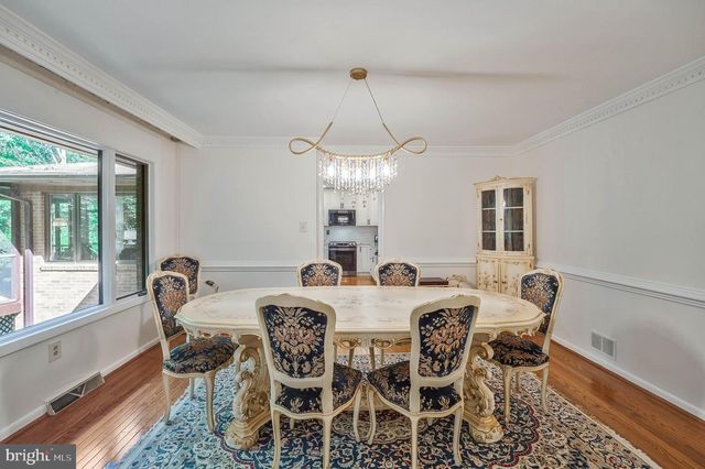 2026 HUNTER MILL RD, Vienna, VA 22181