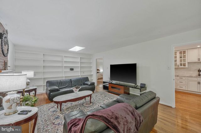 2026 HUNTER MILL RD, Vienna, VA 22181