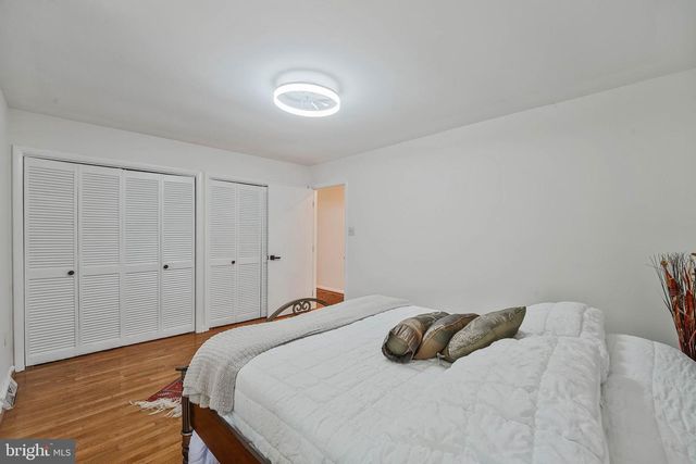 2026 HUNTER MILL RD, Vienna, VA 22181