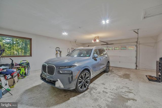 2026 HUNTER MILL RD, Vienna, VA 22181