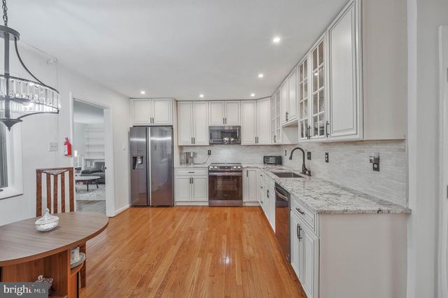2026 HUNTER MILL RD, Vienna, VA 22181