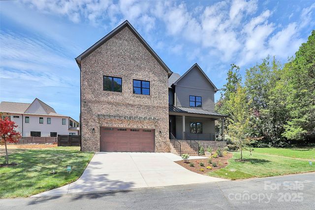 2209 Norcross Place, Charlotte, NC 28205