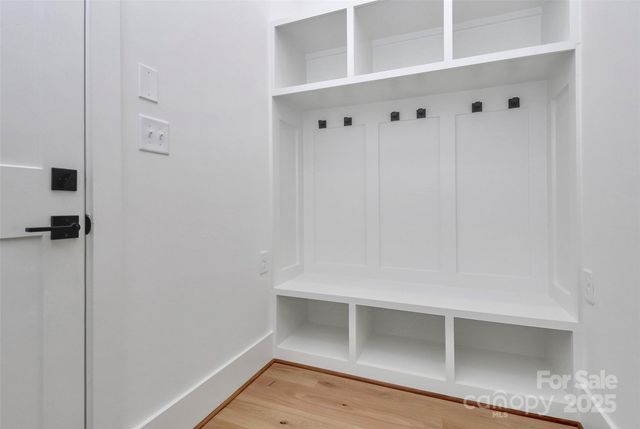 2209 Norcross Place, Charlotte, NC 28205