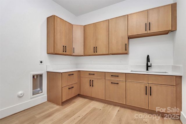 2209 Norcross Place, Charlotte, NC 28205