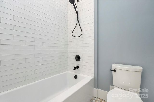 2209 Norcross Place, Charlotte, NC 28205