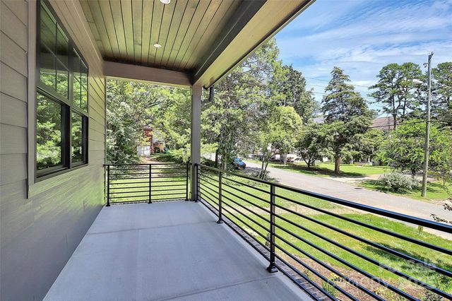 2209 Norcross Place, Charlotte, NC 28205