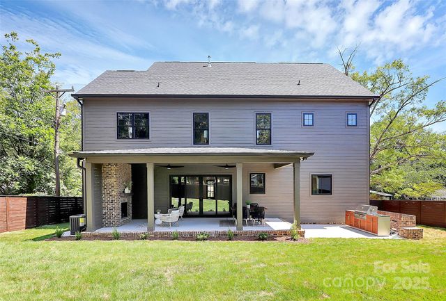 2209 Norcross Place, Charlotte, NC 28205