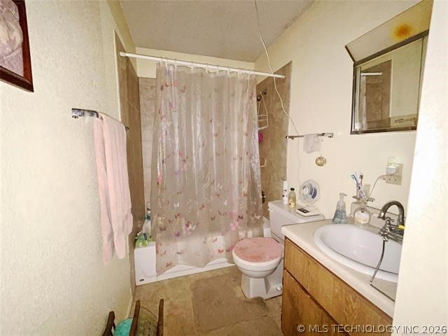 404517 E 1080 Road, Henryetta, OK 74437