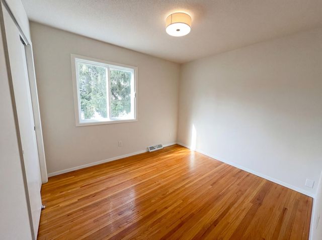 3480 Milton Street N, Shoreview, MN 55126