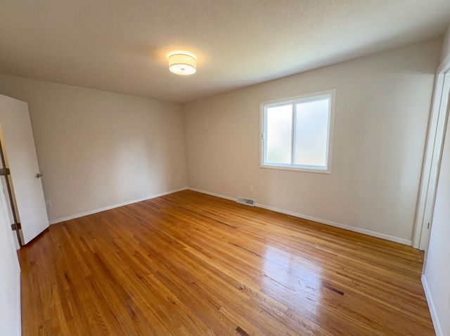 3480 Milton Street N, Shoreview, MN 55126