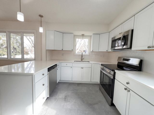 3480 Milton Street N, Shoreview, MN 55126