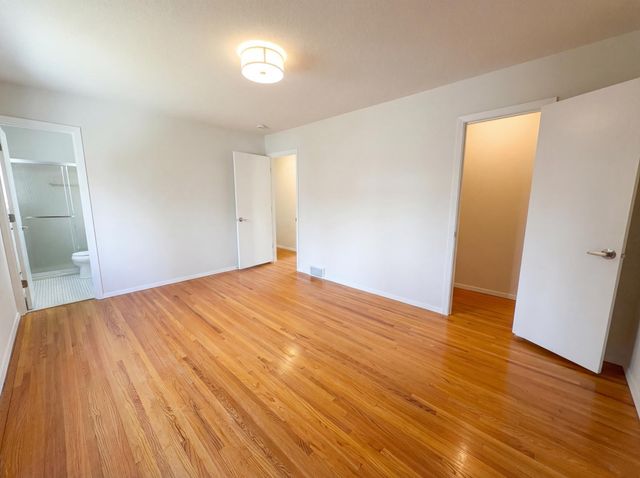 3480 Milton Street N, Shoreview, MN 55126