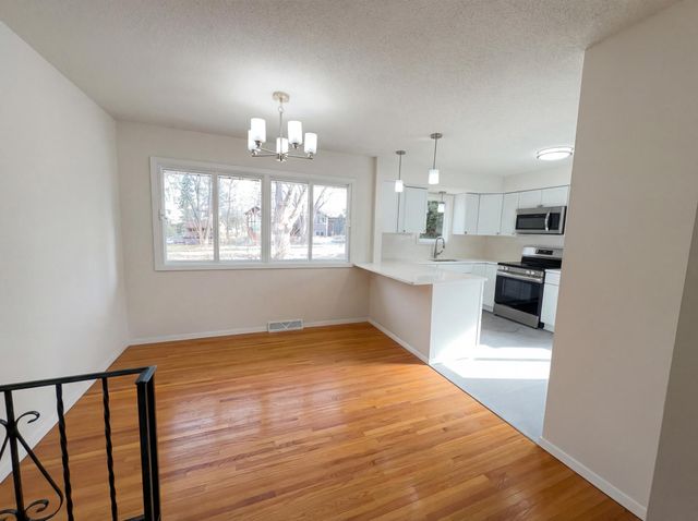 3480 Milton Street N, Shoreview, MN 55126