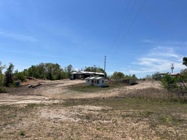 15839 East State Highway 76, Ava, MO 65608