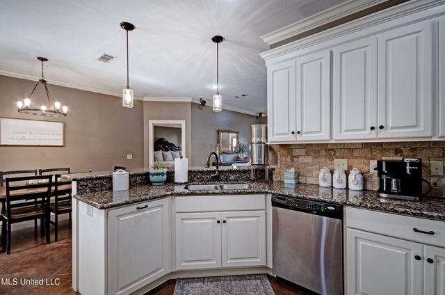 862 Willow Grande Circle, Brandon, MS 39047