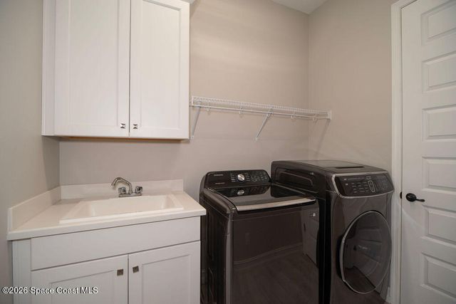 8289 Stonecrest Drive, Melbourne, FL 32940