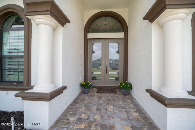 8289 Stonecrest Drive, Melbourne, FL 32940