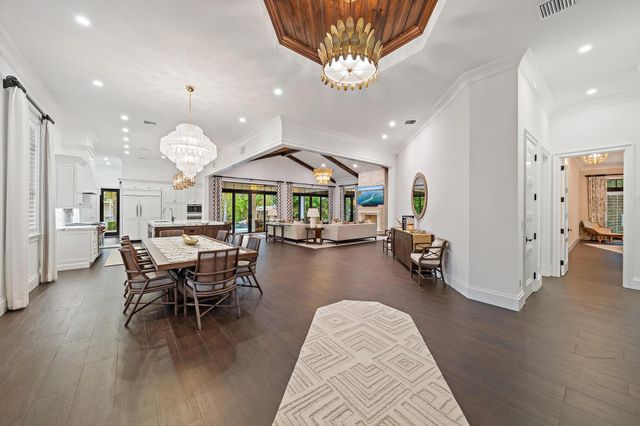 942 Pompano Drive, Jupiter, FL 33458