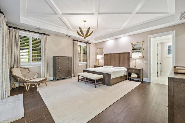 942 Pompano Drive, Jupiter, FL 33458