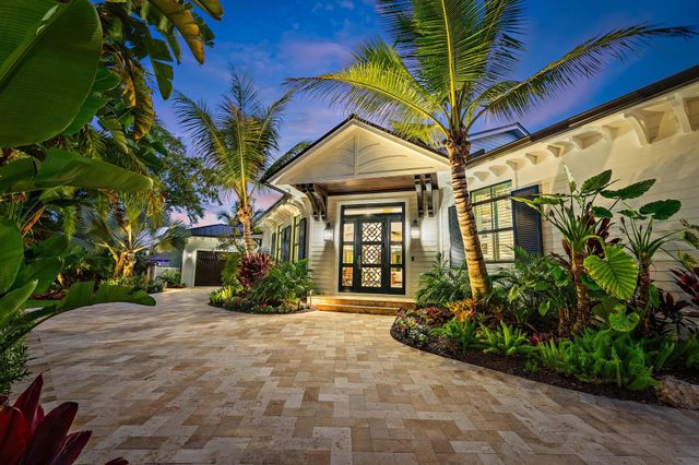 942 Pompano Drive, Jupiter, FL 33458