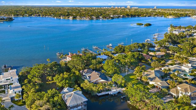 942 Pompano Drive, Jupiter, FL 33458